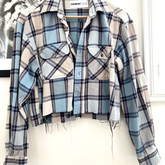 Vintage Cropped Flannel - Picture 1 of 3